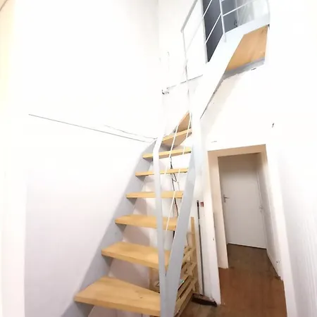 Apartamento Meublés Anatole France Proche Centre Ville, Futuroscope Et Technopole Poitiers