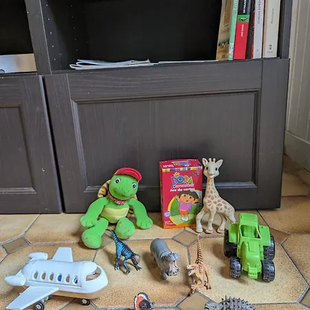 Apartamento Meublés Anatole France Proche Centre Ville, Futuroscope Et Technopole *