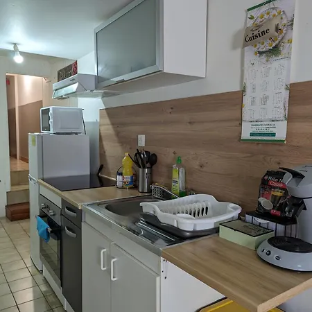 Maison Et D'anatole France Proche Centre-ville, Universite - Chu, Patinoire Et Futuroscope * Poitiers