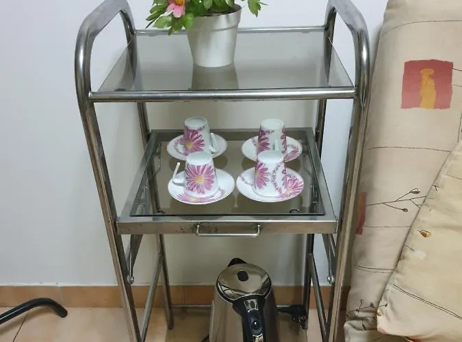 Maison Et D'anatole France Proche Centre-ville, Universite - Chu, Patinoire Et Futuroscope * Poitiers