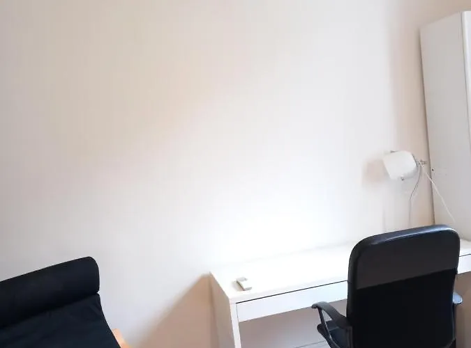 Apartmán Maison Et D'anatole France Proche Centre-ville, Universite - Chu, Patinoire Et Futuroscope Poitiers