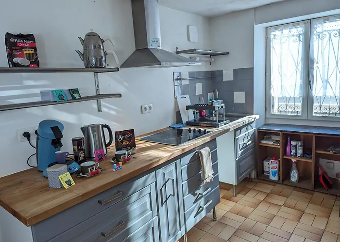 Maison Et D'anatole France Proche Centre-ville, Universite - Chu, Patinoire Et Futuroscope Apartmán Poitiers